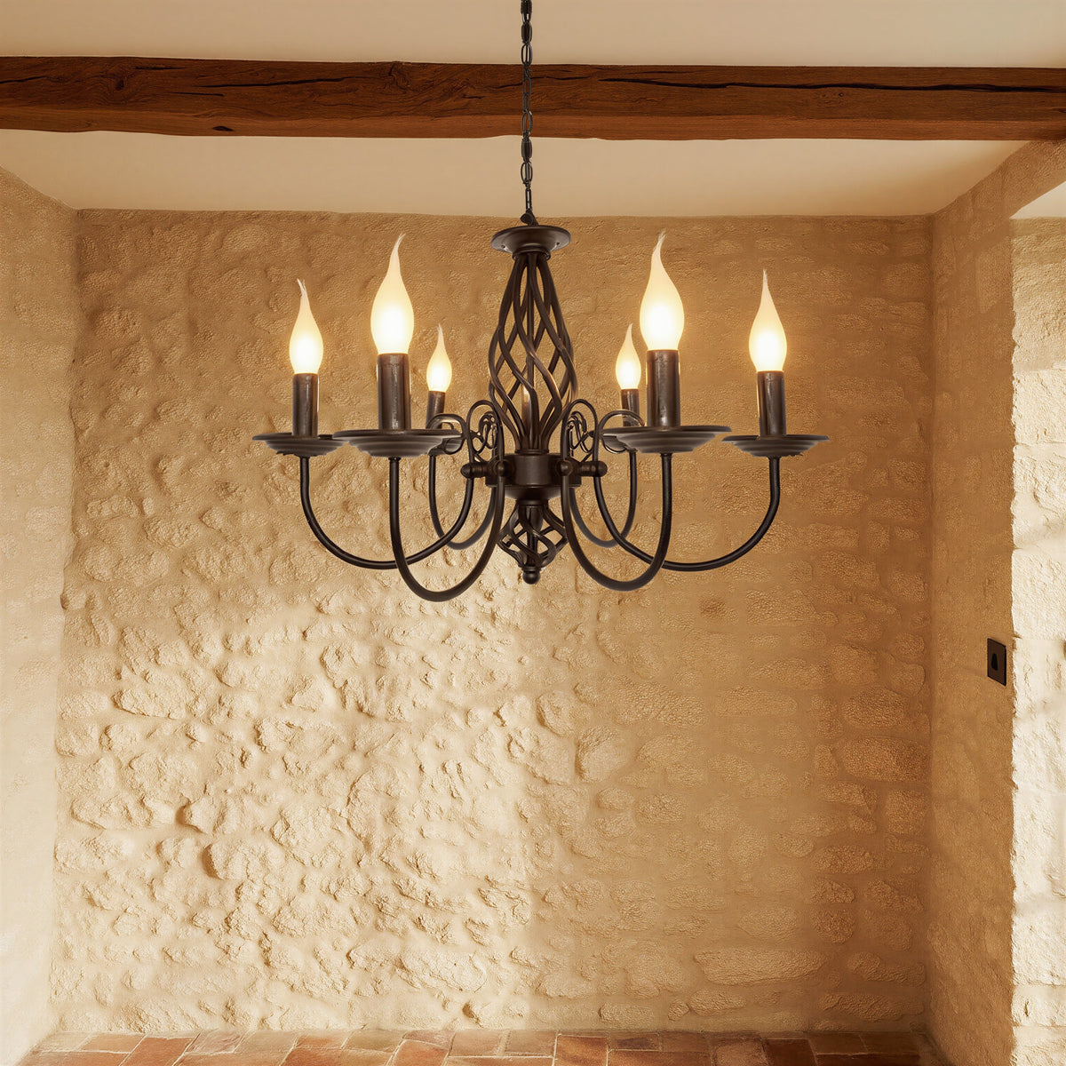 Svart Ljuskrona med Ljusliknande Design – 6 Ljuskällor, 58 cm, E14
